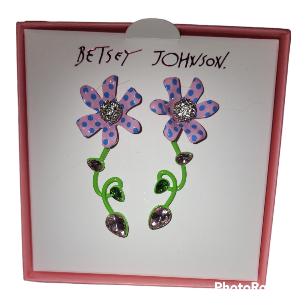 NWT Betsey Johnson Whimsical Pink Polka-dot Flower Earrings